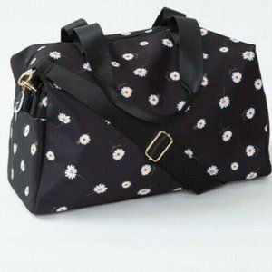Brand New Alice & Olivia Duffel Bag & Bucket Hat Daisy Print.